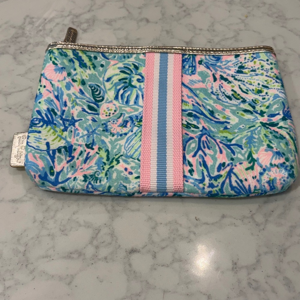 Lilly Pulitzer Soleil It On Me Surf Blue Striped Cosmetic Bag Pouch
